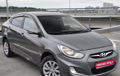 Hyundai Solaris II рестайлинг, 2011 год, 799 000 рублей, 1 фотография