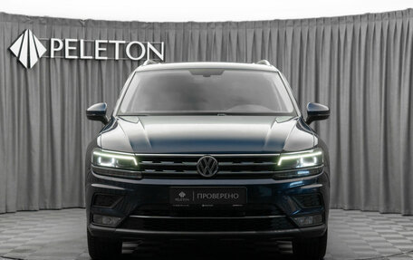 Volkswagen Tiguan II, 2017 год, 2 950 000 рублей, 3 фотография