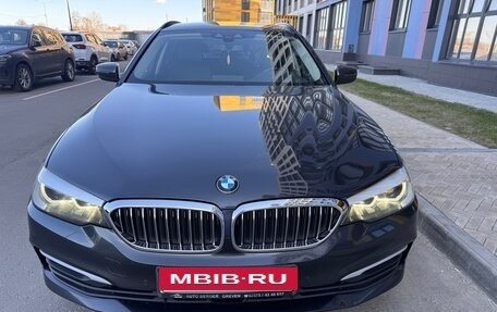 BMW 5 серия, 2019 год, 2 500 000 рублей, 4 фотография