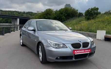 BMW 5 серия, 2005 год, 1 350 000 рублей, 4 фотография