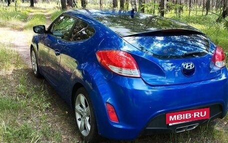 Hyundai Veloster I рестайлинг, 2012 год, 950 000 рублей, 2 фотография