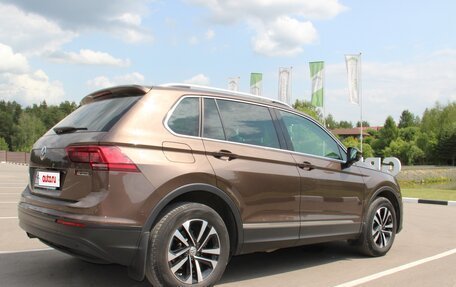 Volkswagen Tiguan II, 2019 год, 2 600 000 рублей, 7 фотография