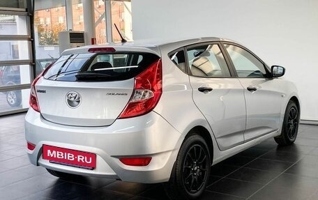 Hyundai Solaris II рестайлинг, 2013 год, 980 000 рублей, 5 фотография