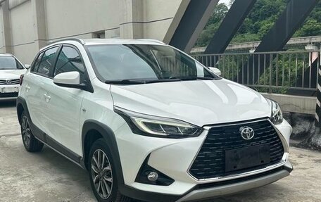 Toyota Yaris XP150 рестайлинг, 2021 год, 1 090 443 рублей, 3 фотография