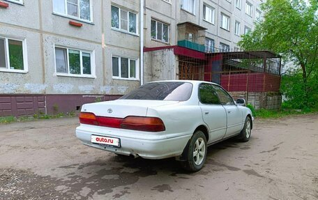 Toyota Vista, 1993 год, 200 000 рублей, 4 фотография