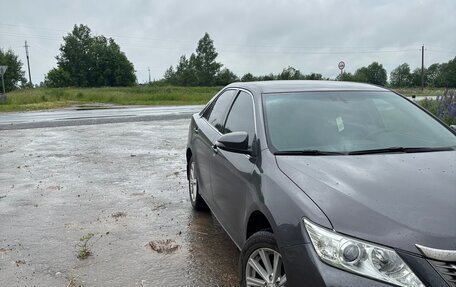 Toyota Camry, 2013 год, 1 600 000 рублей, 2 фотография
