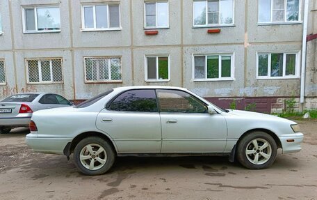 Toyota Vista, 1993 год, 200 000 рублей, 3 фотография