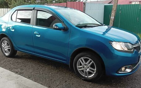 Renault Logan II, 2018 год, 969 000 рублей, 2 фотография