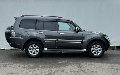 Mitsubishi Pajero IV, 2021 год, 3 850 000 рублей, 4 фотография