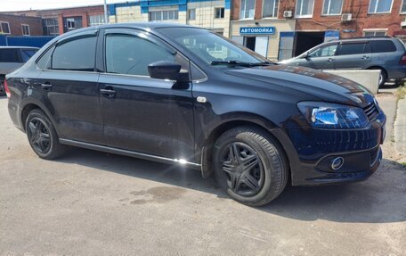 Volkswagen Polo VI (EU Market), 2011 год, 510 000 рублей, 2 фотография