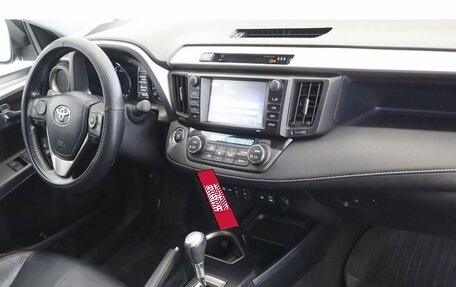 Toyota RAV4, 2016 год, 2 637 000 рублей, 5 фотография
