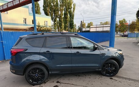 Ford Escape III, 2018 год, 1 720 000 рублей, 3 фотография