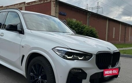 BMW X5, 2019 год, 5 300 000 рублей, 2 фотография