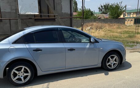 Chevrolet Cruze II, 2012 год, 550 000 рублей, 2 фотография