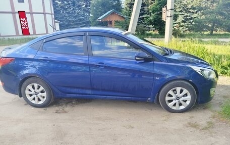 Hyundai Solaris II рестайлинг, 2016 год, 800 000 рублей, 4 фотография