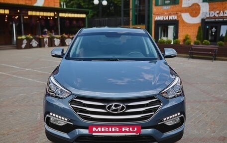 Hyundai Santa Fe III рестайлинг, 2017 год, 2 150 000 рублей, 2 фотография