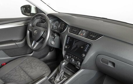 Skoda Octavia, 2019 год, 2 063 100 рублей, 4 фотография