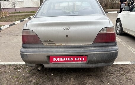 Daewoo Nexia I рестайлинг, 2001 год, 120 000 рублей, 2 фотография