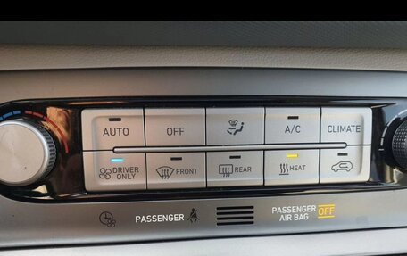 Hyundai Kona I, 2020 год, 2 750 000 рублей, 1 фотография