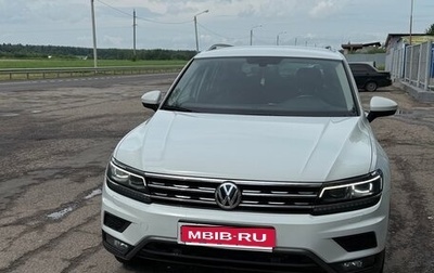 Volkswagen Tiguan II, 2018 год, 2 900 000 рублей, 1 фотография