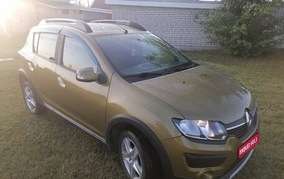 Renault Sandero II рестайлинг, 2015 год, 1 030 000 рублей, 1 фотография