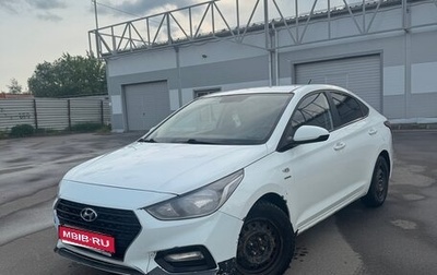 Hyundai Solaris II рестайлинг, 2019 год, 900 000 рублей, 1 фотография