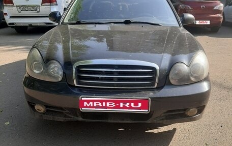 Hyundai Sonata IV рестайлинг, 2005 год, 210 000 рублей, 2 фотография