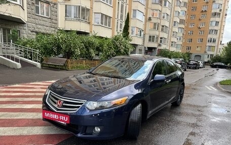 Honda Accord VIII рестайлинг, 2008 год, 900 000 рублей, 3 фотография