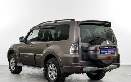 Mitsubishi Pajero IV, 2013 год, 2 149 000 рублей, 2 фотография