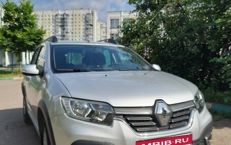 Renault Sandero II рестайлинг, 2019 год, 1 400 000 рублей, 4 фотография