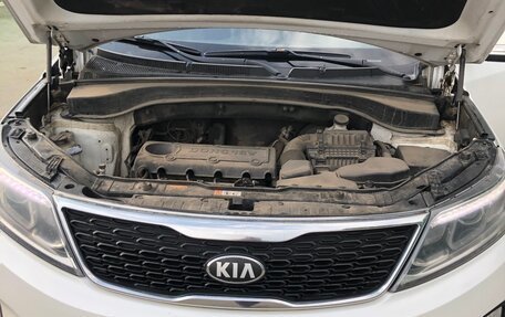 KIA Sorento II рестайлинг, 2013 год, 1 900 000 рублей, 2 фотография