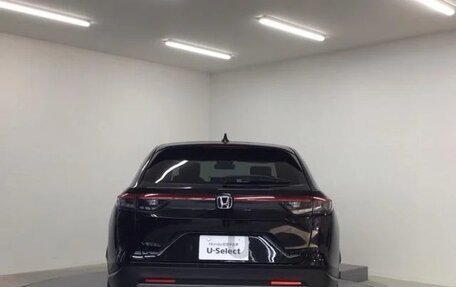Honda Vezel, 2022 год, 1 450 000 рублей, 2 фотография