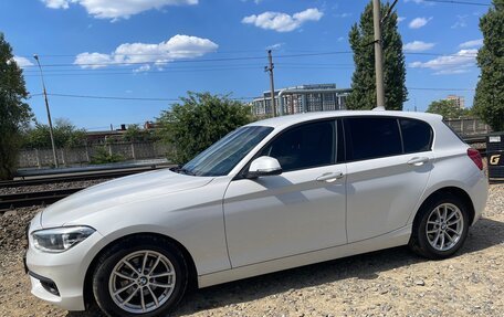 BMW 1 серия, 2017 год, 1 830 000 рублей, 4 фотография