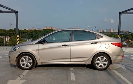Hyundai Solaris II рестайлинг, 2011 год, 475 000 рублей, 2 фотография