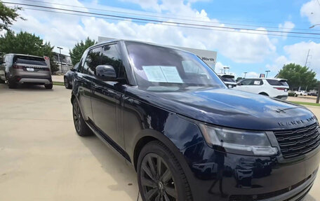 Land Rover Range Rover IV рестайлинг, 2022 год, 10 900 000 рублей, 2 фотография