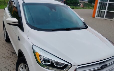 Ford Escape III, 2019 год, 1 950 000 рублей, 2 фотография
