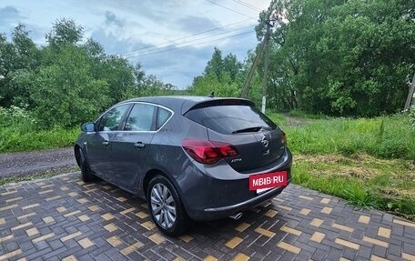Opel Astra J, 2012 год, 850 000 рублей, 4 фотография