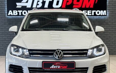 Volkswagen Touareg III, 2011 год, 2 157 000 рублей, 3 фотография