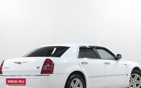 Chrysler 300C II, 2006 год, 949 000 рублей, 5 фотография