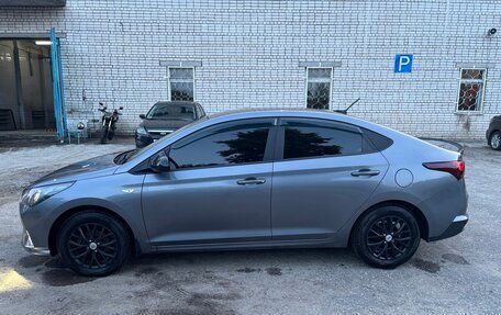 Hyundai Solaris II рестайлинг, 2020 год, 1 499 999 рублей, 4 фотография