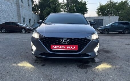 Hyundai Solaris II рестайлинг, 2020 год, 1 499 999 рублей, 2 фотография