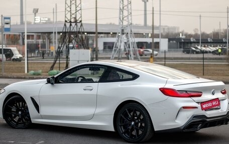 BMW 8 серия, 2019 год, 7 200 000 рублей, 3 фотография