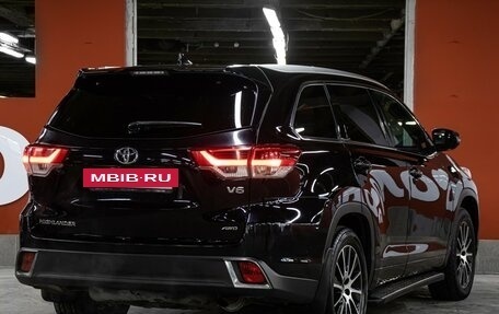 Toyota Highlander III, 2016 год, 3 349 000 рублей, 5 фотография