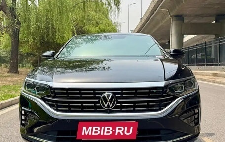 Volkswagen Passat B8 рестайлинг, 2022 год, 2 390 999 рублей, 2 фотография
