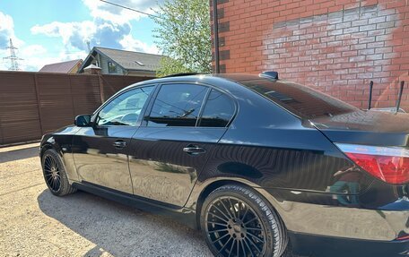 BMW 5 серия, 2008 год, 1 600 000 рублей, 6 фотография
