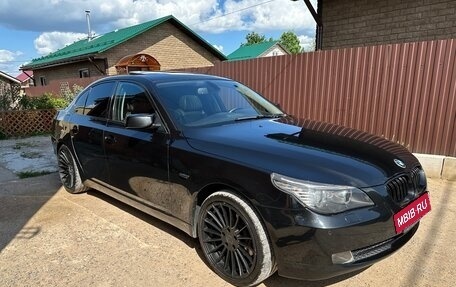 BMW 5 серия, 2008 год, 1 600 000 рублей, 3 фотография