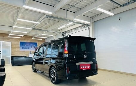 Honda Stepwgn IV, 2017 год, 2 549 900 рублей, 4 фотография