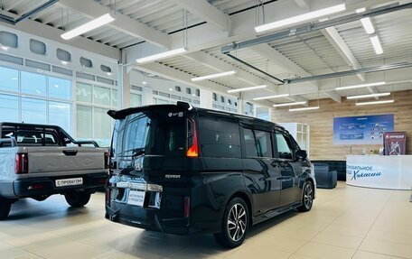 Honda Stepwgn IV, 2017 год, 2 549 900 рублей, 6 фотография