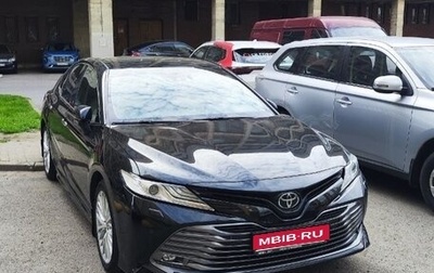 Toyota Camry, 2019 год, 2 600 000 рублей, 1 фотография