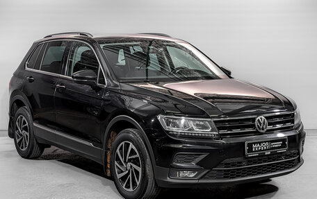 Volkswagen Tiguan II, 2018 год, 2 250 000 рублей, 3 фотография
